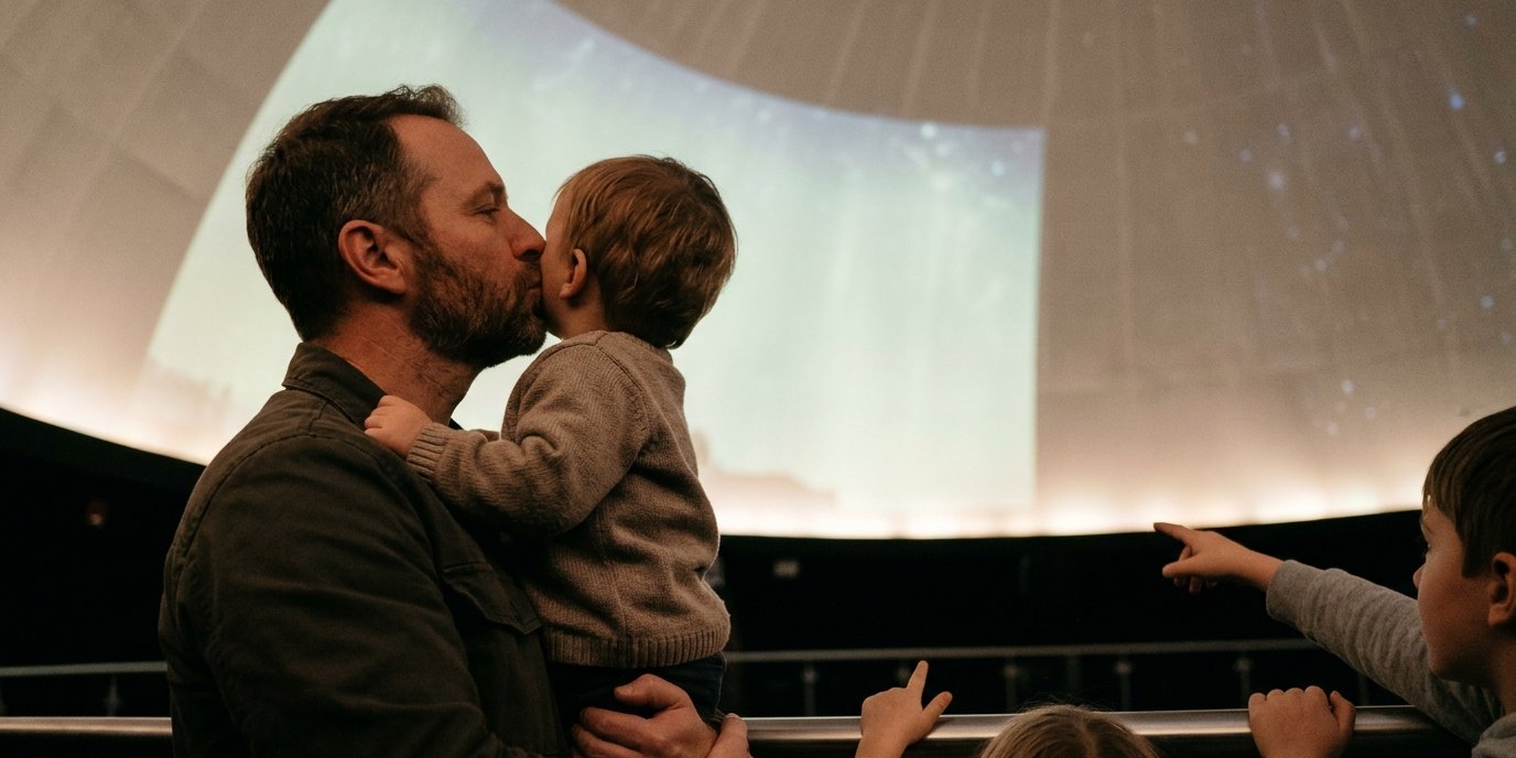 AI-generated image: “Bébé Symphonique” — Zeiss-Großplanetarium